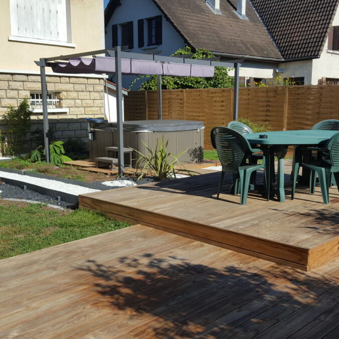 JACCUZZI APRES 675X675 | Coréhome Aménagement extérieur Saint-Denis 29