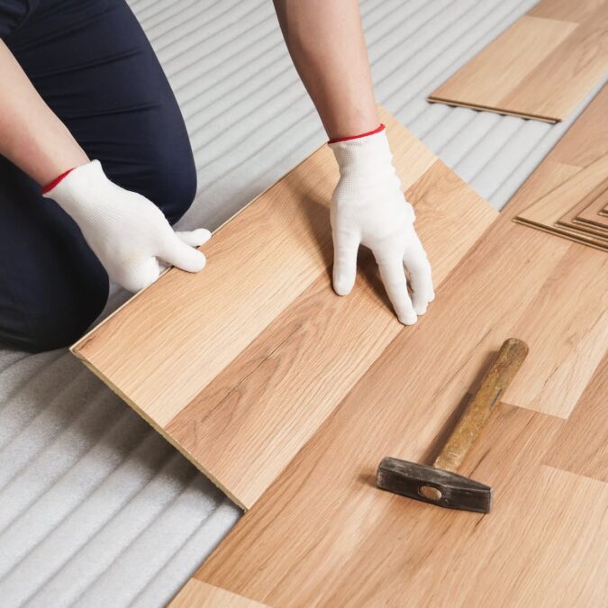 Quels sont les avantages du parquet stratifi&eacute; comme rev&ecirc;tement de sol ? Asni&egrave;res-sur-Seine